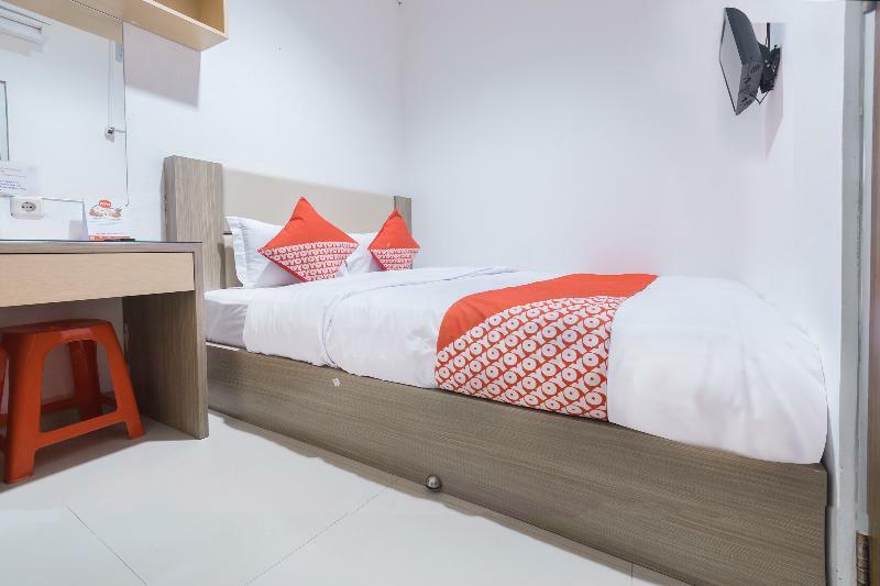 Oyo 345 Wynne Residence Cakarta Dış mekan fotoğraf